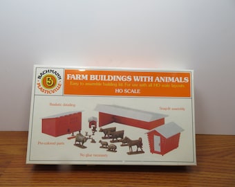 MH 984 HO Bachmann Farm Building With Animals New Old Stock
