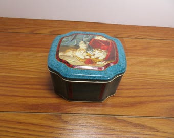 T 704 Vintage 1980 From Hallmark Historical Collection Kittens Tin - Excellent Condition