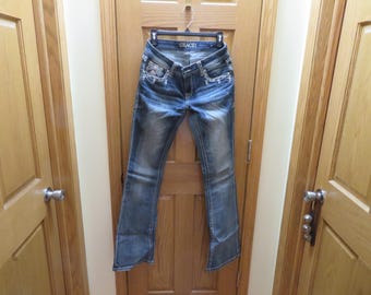T 750 Grace In L.A. Cowgirls Boot Cut Size 28 Jeans - Very Colorful With Lots Of Bling - Excellent Condition
