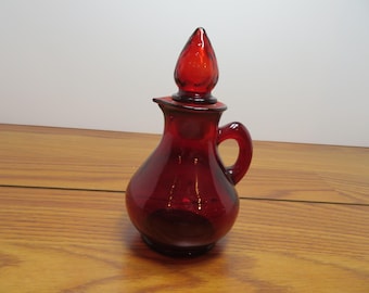 T 813 Vintage Avon 1975 Ruby Red Cruet #14 Excellent Condition