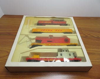 T 820 HO AHM Firefox (4) Car Set 1970 Brand New Old Stock