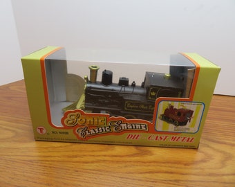 T 33 Classic Train Engine Die Cast Black 5" Pull Back With Lights & (4) Sounds - Brand New Old Stock