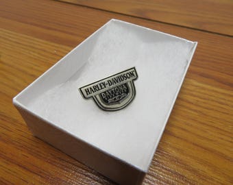 T 634 Vintage Harley Davidson Daytona Beach Florida Bike Week 2002 Vest Pin