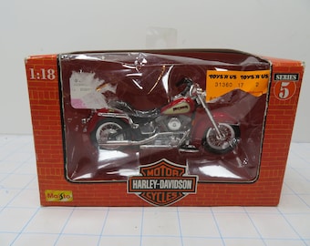 H 552 Maisto Die-Cast 1986 FLST Heritage Softail Evolution 1998 New