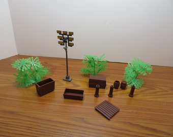 T 111 O Gauge Light Post, Boxes Crates, Barrels, Pipes, Trees New Old Stock