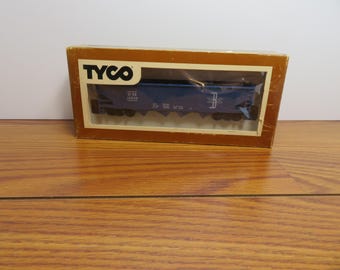 F 133 HO Tyco 1970's BM Hopper (4) Bay 12608 Boston Maine Well Weighted - 344-D Brand New Old Stock