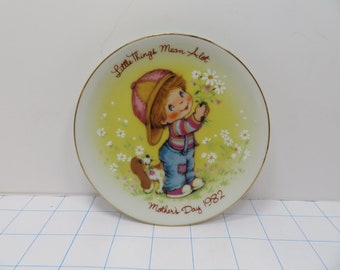 MH 280 Avon 1982 Little Things 5" Plate Vintage Like New