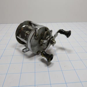 Old Vintage Fishing Reels - Etsy Old Vintage Fishing Reels - Etsy