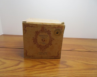 T 802 Vintage 1999 Boyd's Yesterday's Child Figurine #3E/755 In Original Box - Brand New Old Stock