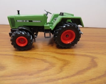T 345 Siky Fendt 310 LSA Turbomatik Die Cast Tractor 5.25 Scale Vintage 2000 - Steering Wheel Turns Front Wheels - Made In Germany - Mint