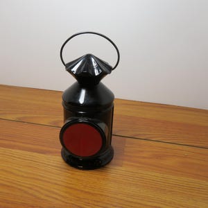 T 615 Avon Vintage 1970 Captain&#39;s Lantern 1864 Full Bottle After Shave Wild Country