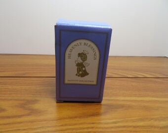 F 179 Avon 1986 Porcelain Heavenly Blessings Nativity Collection - Angel Brand New Old Stock In Original Box