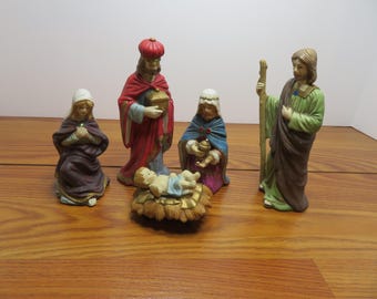 F 120 Vintage (5) Piece Pocrcelain 1995 Hand Painted Nativity Set - No Chips or Cracks - Tallest Figures About 5" H