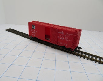 H 1188  Ho Box Car Santa Fe 140185