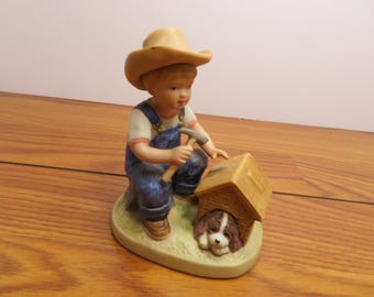F 176 Vintage 1985 Denim Days By Homco #1503 Hand Painted Porcelain Boy Building Dog House Made In Taiwan No Chips Or Cracks