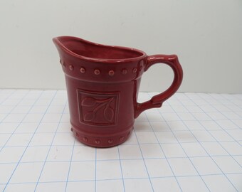 MH 657 Sorrento Debby Segura Burgundy 4" Creamer 2001 Like New