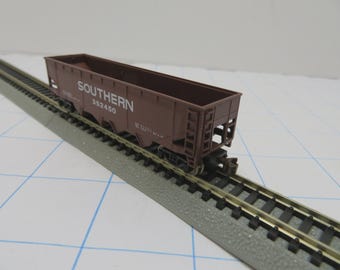 MH 303 N Gauge Bachmann Southern Hopper 352450 Brand New Old Stock