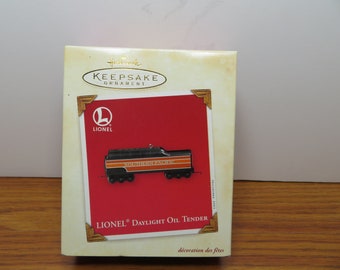 H 815 Lionel Daylight Oil Tender Die Cast 2003 Ornament New Old Stock