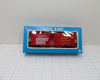 MH 8A  HO Life-Like Campbells Chunky Soup Car Vintage 1982 Brand New