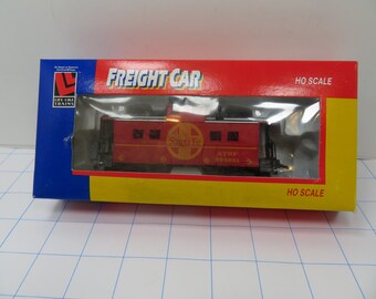 MH 712 HO Life-Like ATSF 999851 Santa Fe Caboose Brand New