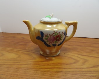 H 740 Japanese Tea Pot Vintage