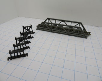 MH 658 HO Tyco Truss Bridge & A Set Of (5) Track Trussel's Like New
