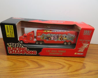 H 801 Racing Champions Die Cast 1:87 Scale 1997 Cartoon Network Transporter New Old Stock