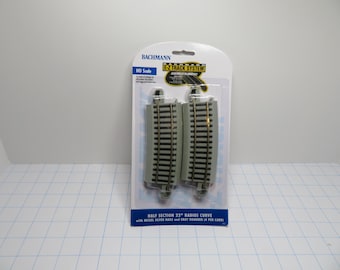 P 293 HO Bachmann # 44532 EZ Track Nickel Silver 22R Half Section Curve Track (4) Pieces Brand New Old Stock