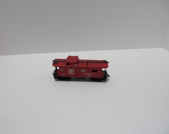 43   Ho Caboose Old A.T. & S. F. 7240