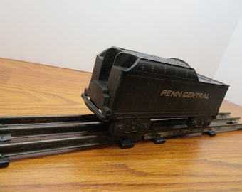 H 581 O Gauge Marx Penn Central Tender Post War - Missing (1) Coupler To Engine Vintage