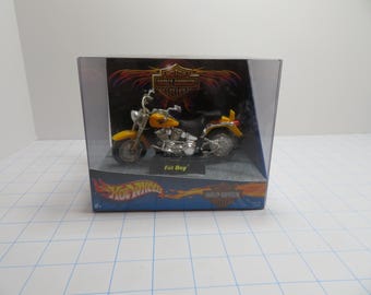 P 376 Vintage Hot Wheels 2001 Harley Davidson F661161 Fat Boy Die-Cast 1:18 Scale Brand New Old Stock