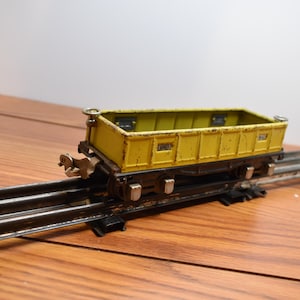 T 556 O-O/27 Lionel #652 Metal Gondola 1935 Solid Car Nice Shape