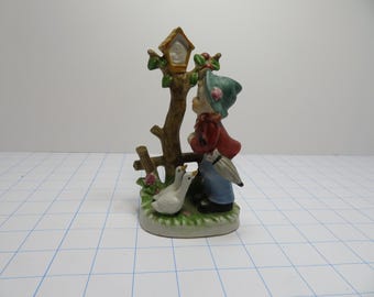 F 62 Vintage 1960 Davar Figurine Porcelain Boy With (2) Geese & A Birdhouse Hand Painted No Chips Or Cracks - 5" Tall x 2 1/2" Width