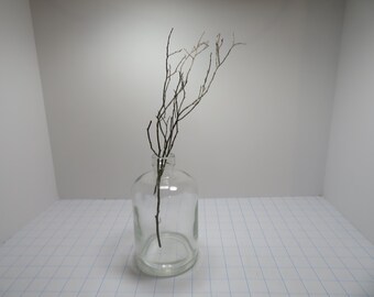 F 03 Vintage 1970's Thick Clear Glass Bottle No Chips Or Cracks