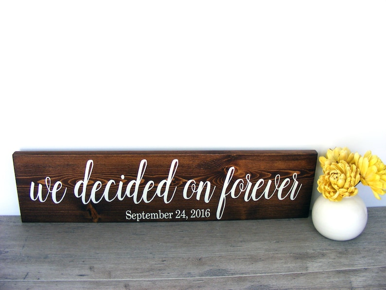 Engagement Sign Photo Prop and Save The Date Sign Engagement Party Decorations afbeelding 6