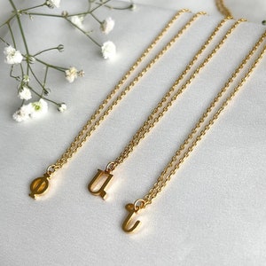 Collier pendentif initiale arménienne