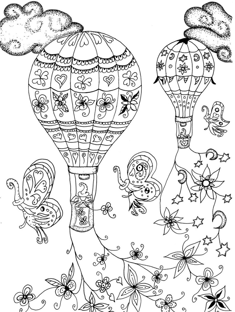 K&ouml;nnte beinhalten: Eine Schwarzwei&szlig;-Zeichnung von zwei Hei&szlig;luftballons mit komplizierten Designs. Die Ballons sind von Schmetterlingen, Blumen und Sternen umgeben. Die Ballons sind durch Ranken mit Blumen mit dem Boden verbunden.