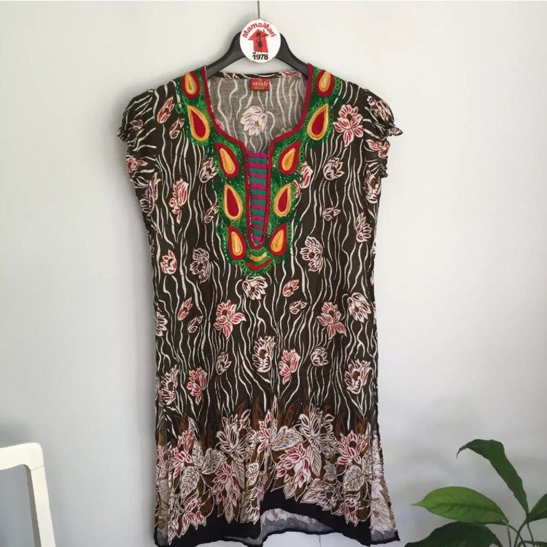 Vintage Kurta Indian Pakistani Bollywood Dress