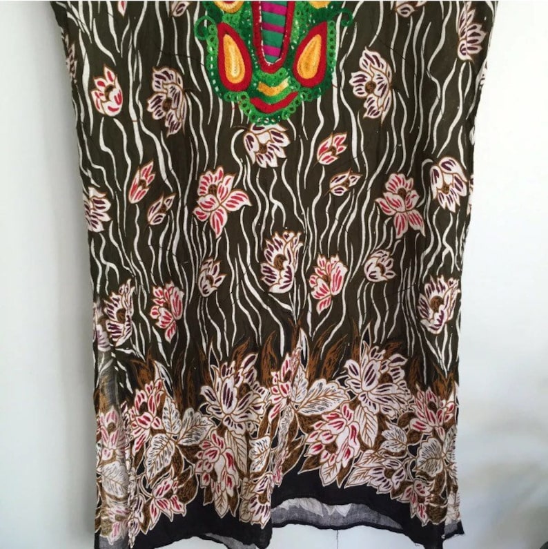 Vintage Kurta Indian Pakistani Bollywood Dress