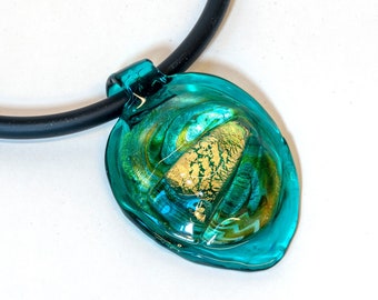 Murano glass pendant made in Murano by Cesare Sent original made in Italy  elegant modern gold leaf lampworking crafts