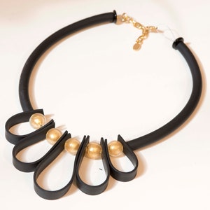 Glass beads necklace with 24 kt gold leaf Murano glass jewelry, black silicon tube  adjstable, aluminium clasp. Special original gift woman.