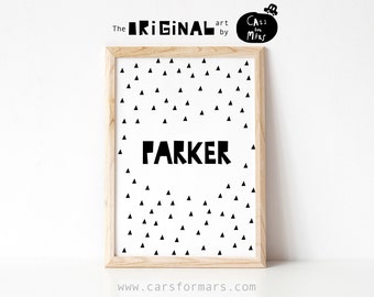Baby Namensdruck in Schwarz-Weiß mit skandinavischen Dreiecken für Kinderzimmer Dekor,
