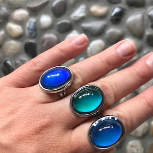 sykia 2 stone Mood Ring gold