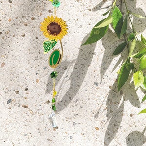 Sunflower Crystal Suncatcher: Rainbow Prism Window Light Catcher