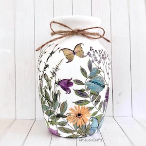 Butterfly Meadow Glass Vase, Decoupage Flower Vase, Shabby Chic Vase, Farmhouse Vase, Glass Vase, Vase Decor, Gifts For Her, Small Vase.