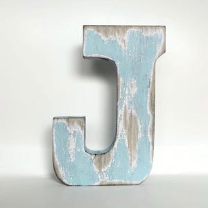 Distressed Wooden Letter: Farmhouse Decor, Initial Sign, Rustic Farmhouse Decor, Wall or Shelf Initial, Shabby Chic, Rustic Letters.