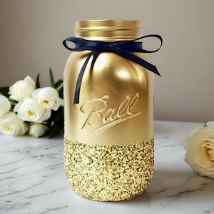 Gold Glitter Mason Jar: Wedding Centerpiece Decor