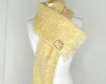 Andrew Stewart Vtg 50s Vtg 60s Womens Cream Mohair Wool Scarf