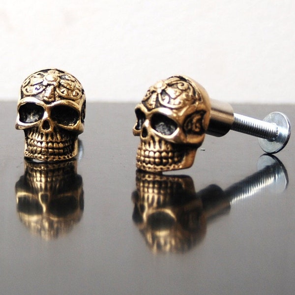 metal Skull,pull,mini aztec skull, Door Drawer, Cabinet, Wardrobe, Pull, Knob,tool box,handle,cupboard,celtic,Tribal