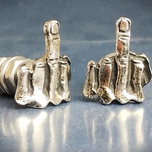 Pernos para matrícula de motocicleta – Diseño de dedo medio – Hardware de motociclista personalizado